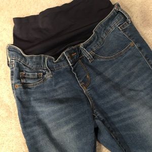 Old Navy rockstar super skinny maternity jeans